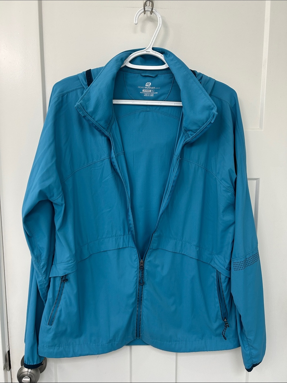 Women’s Lightweight Teal Zip-Front Jacket